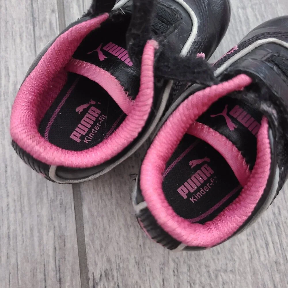 Puma Toddler Sneakers Black Pink Hook & Loop Size 4 baby infant